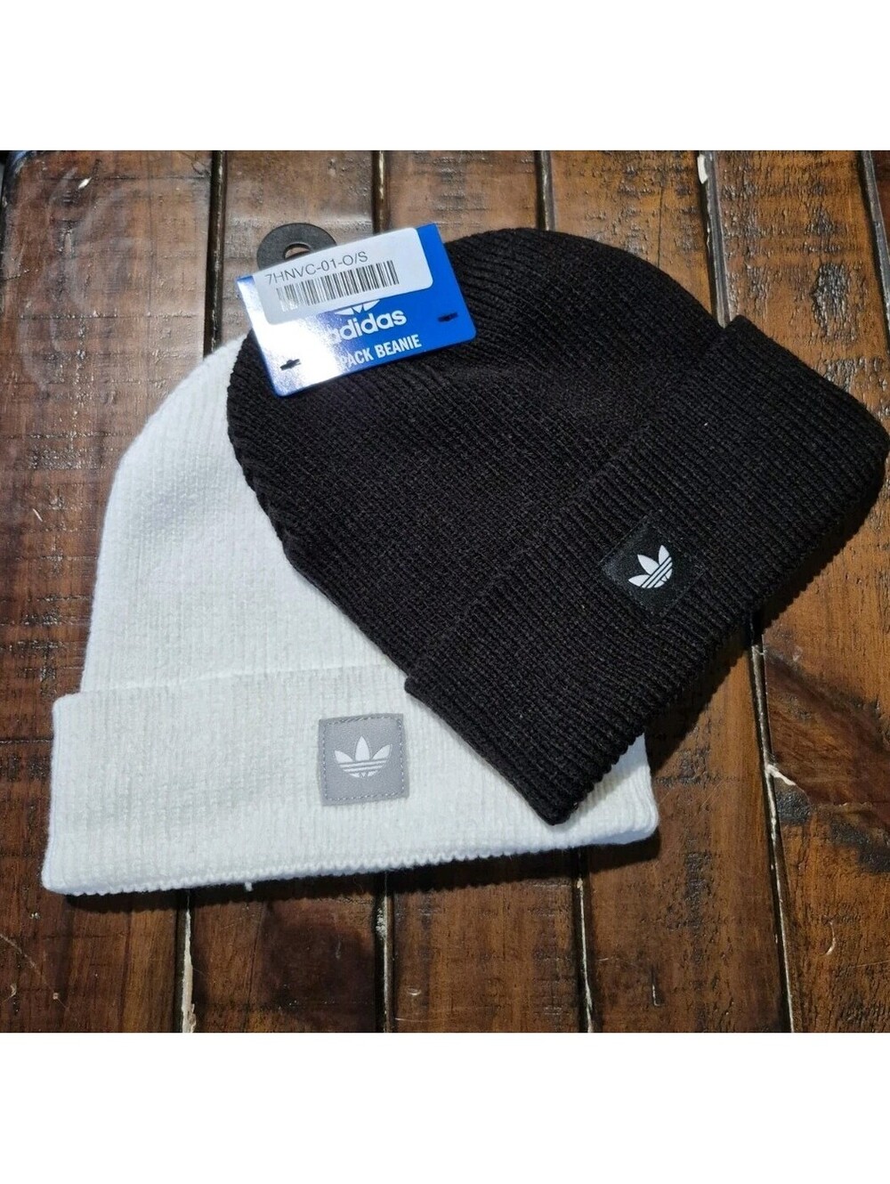 NEW 2 Pcs Adidas Men's /women ‘s Grove Beanie  White & Black $48 MSRP WINTER